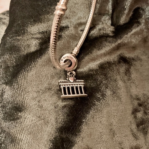 SALE! PANDORA Berlin Brandenburg Gate Dangle Charm Silver - Picture 12 of 13